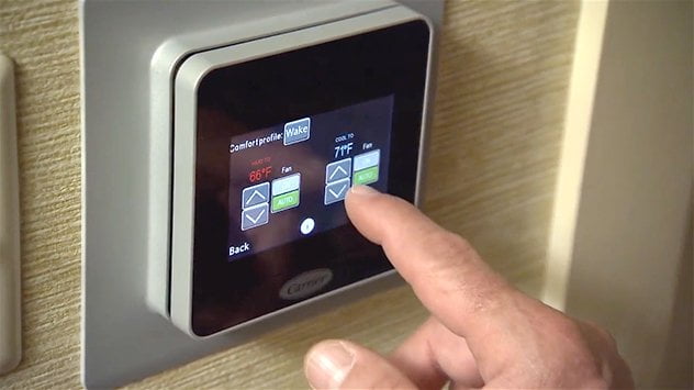 Mantenga a sus invitados cómodos con el termostato programable Carrier Côr Wi-Fi.